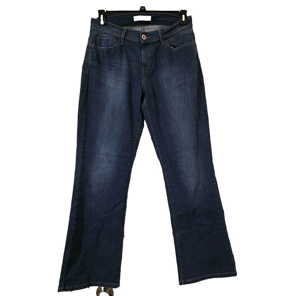 Levi Strauss Women's Jeans Denim Blue Curvy boot cut Size 12M W31 L32